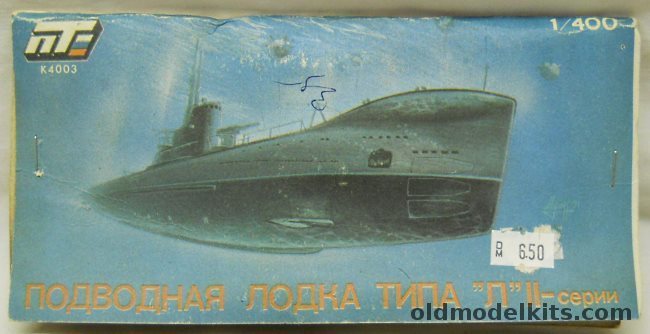 Novo Techna 1/400 Soviet Type L Series II Submarine, K4003 plastic model kit